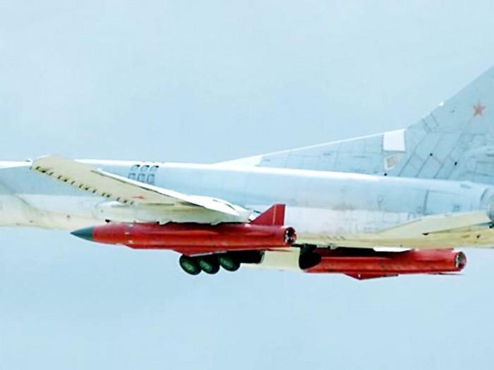 Tên lửa hành trình siêu thanh mới nhất Kh-32 Nga lần đầu tập kích Ukraine? - Ảnh 5.