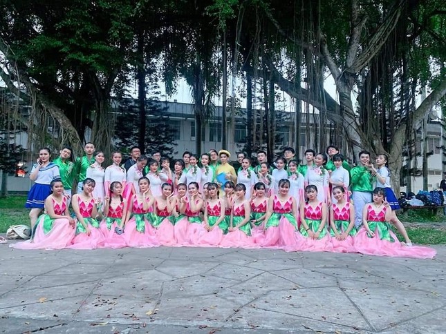 Nữ thủ khoa đa tài của Đại học Cần Thơ - Ảnh 9.