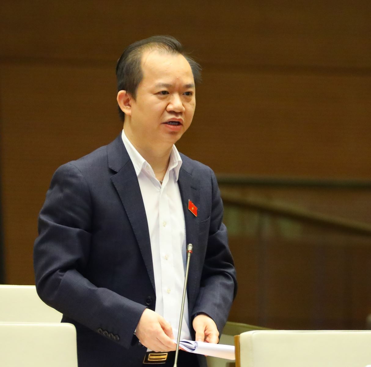 Nhiều nghệ sĩ &quot;bỗng&quot; đau lưng, đau gối, yếu sinh lý... rao bán thuốc suốt ngày trên mạng - Ảnh 1.