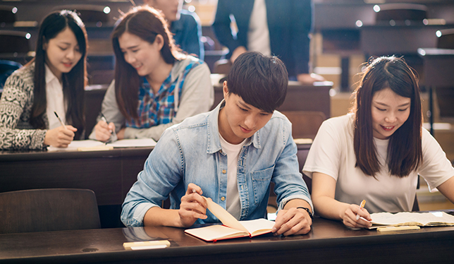 Nếu dùng bằng IELTS giả, các trường nước ngoài có phát hiện ra? - Ảnh 2.