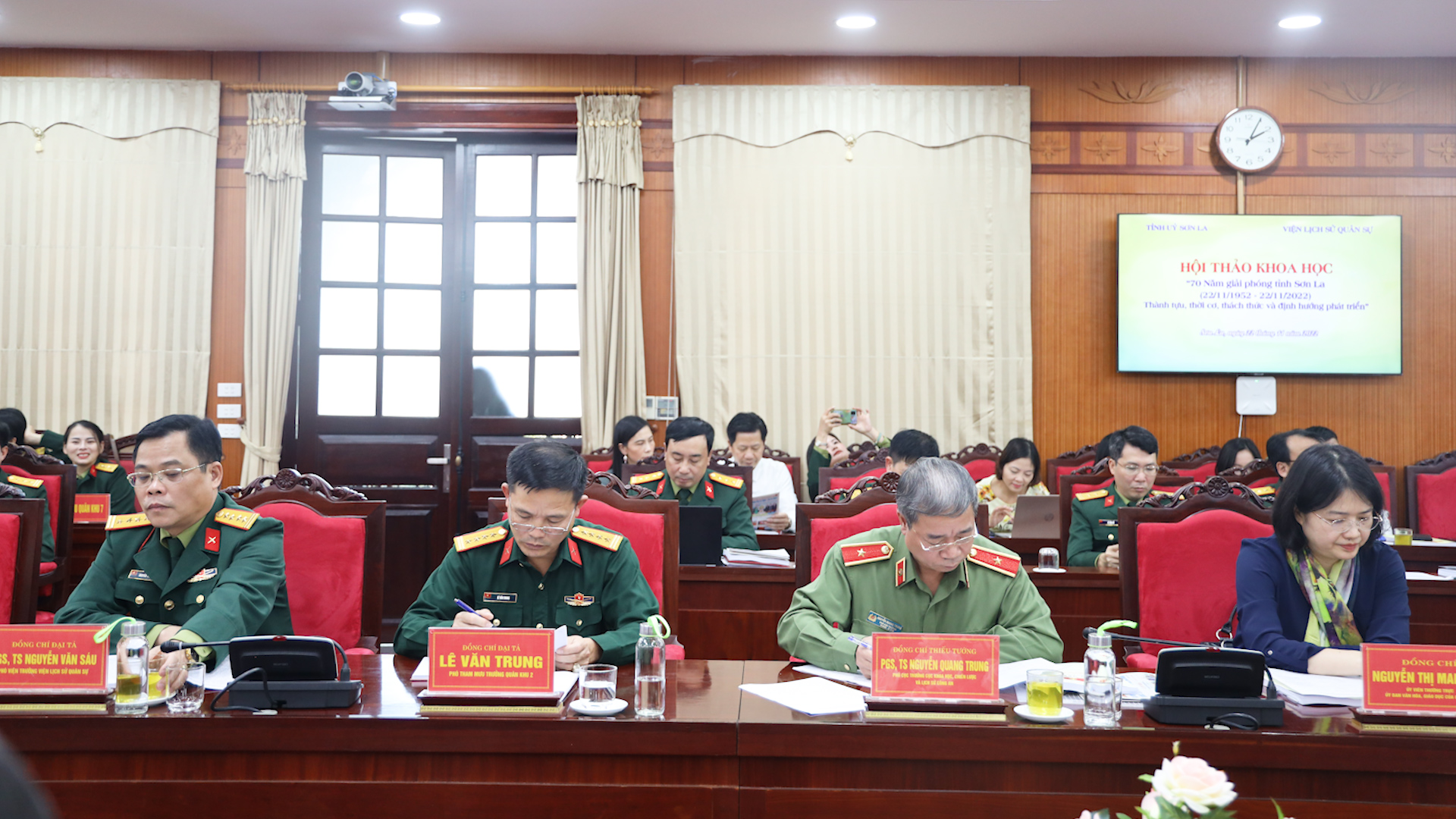 Sơn La 70 năm thành tựu và phát triển - Ảnh 6. Sơn La 70 năm thành tựu và phát triển - Ảnh 6.