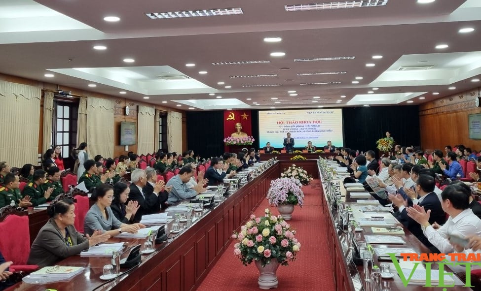 Sau 70 năm giải phóng, Sơn La là vựa trái cây lớn nhất miền Bắc - Ảnh 2. Sau 70 năm giải phóng, Sơn La là vựa trái cây lớn nhất miền Bắc - Ảnh 2.