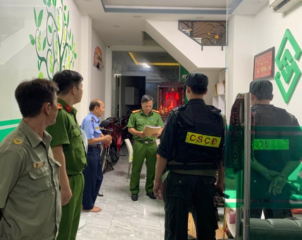 Đi &quot;né bão&quot;, đối tượng trong đường dây đánh bạc nghìn tỷ vẫn sa lưới - Ảnh 3.