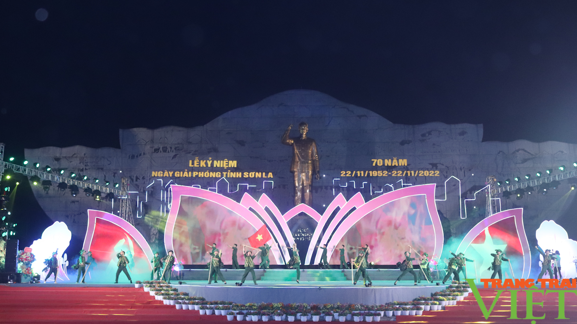 Kỷ niệm 70 năm giải phóng tỉnh Sơn La - Ảnh 10. Kỷ niệm 70 năm giải phóng tỉnh Sơn La - Ảnh 10.