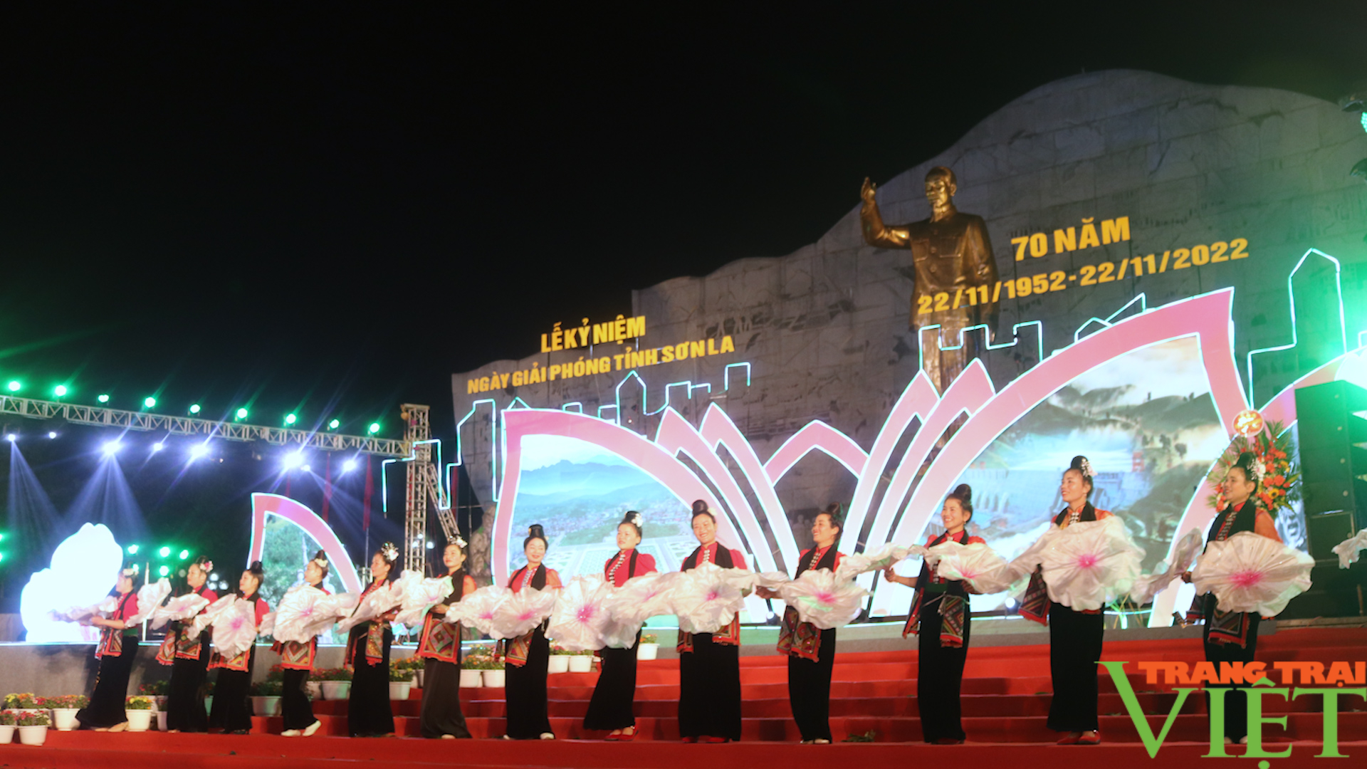 Kỷ niệm 70 năm giải phóng tỉnh Sơn La - Ảnh 14. Kỷ niệm 70 năm giải phóng tỉnh Sơn La - Ảnh 14.
