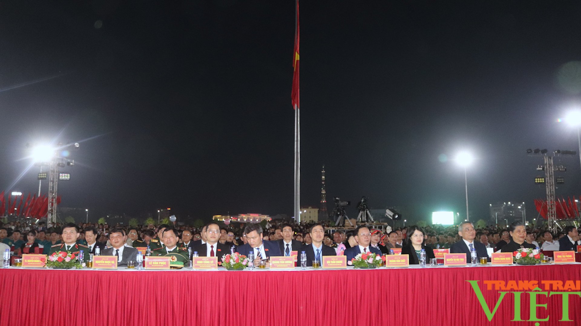 Kỷ niệm 70 năm giải phóng tỉnh Sơn La - Ảnh 6. Kỷ niệm 70 năm giải phóng tỉnh Sơn La - Ảnh 6.