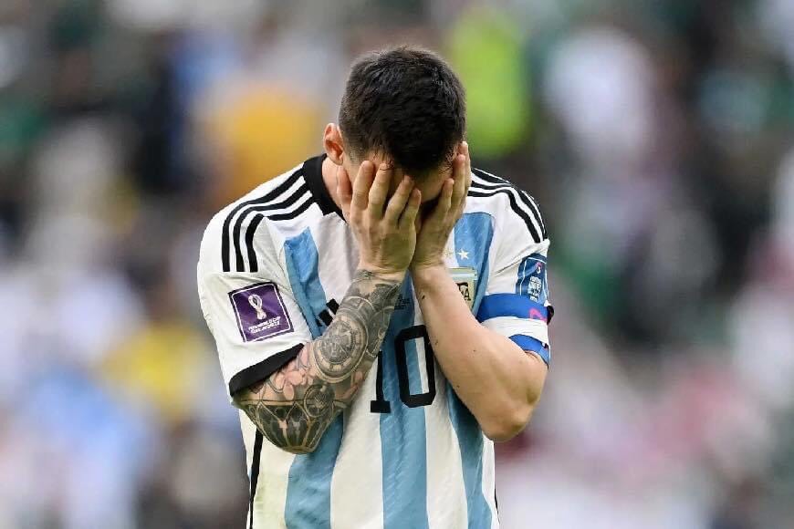 Nghệ sĩ Việt chờ đợi Messi đứng dậy sau thất bại - Ảnh 4.