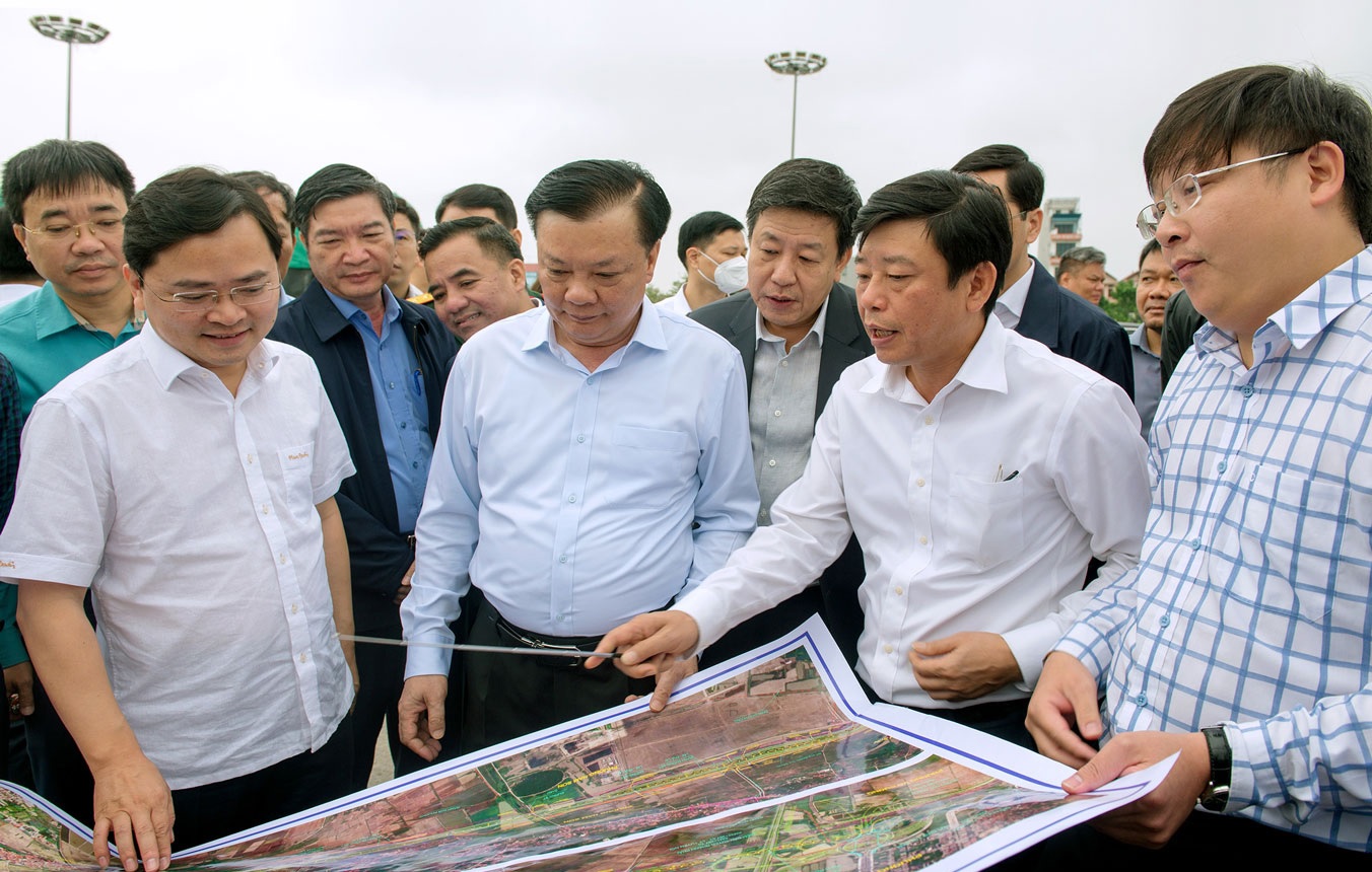 Dự án Vành đai 4: Đảm bảo bàn giao 70% mặt bằng vào tháng 6/2023 - Ảnh 1.