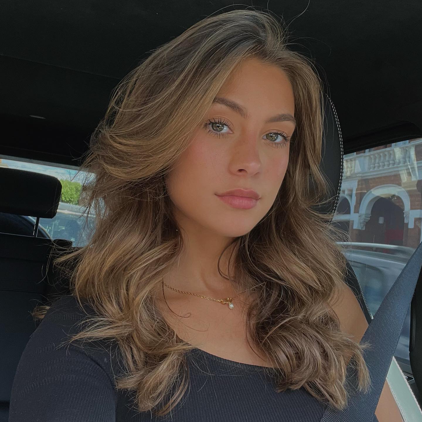 Dàn WAGs ĐT Đức: Từ mẫu Victoria's Secret đến kiến trúc sư - Ảnh 7.
