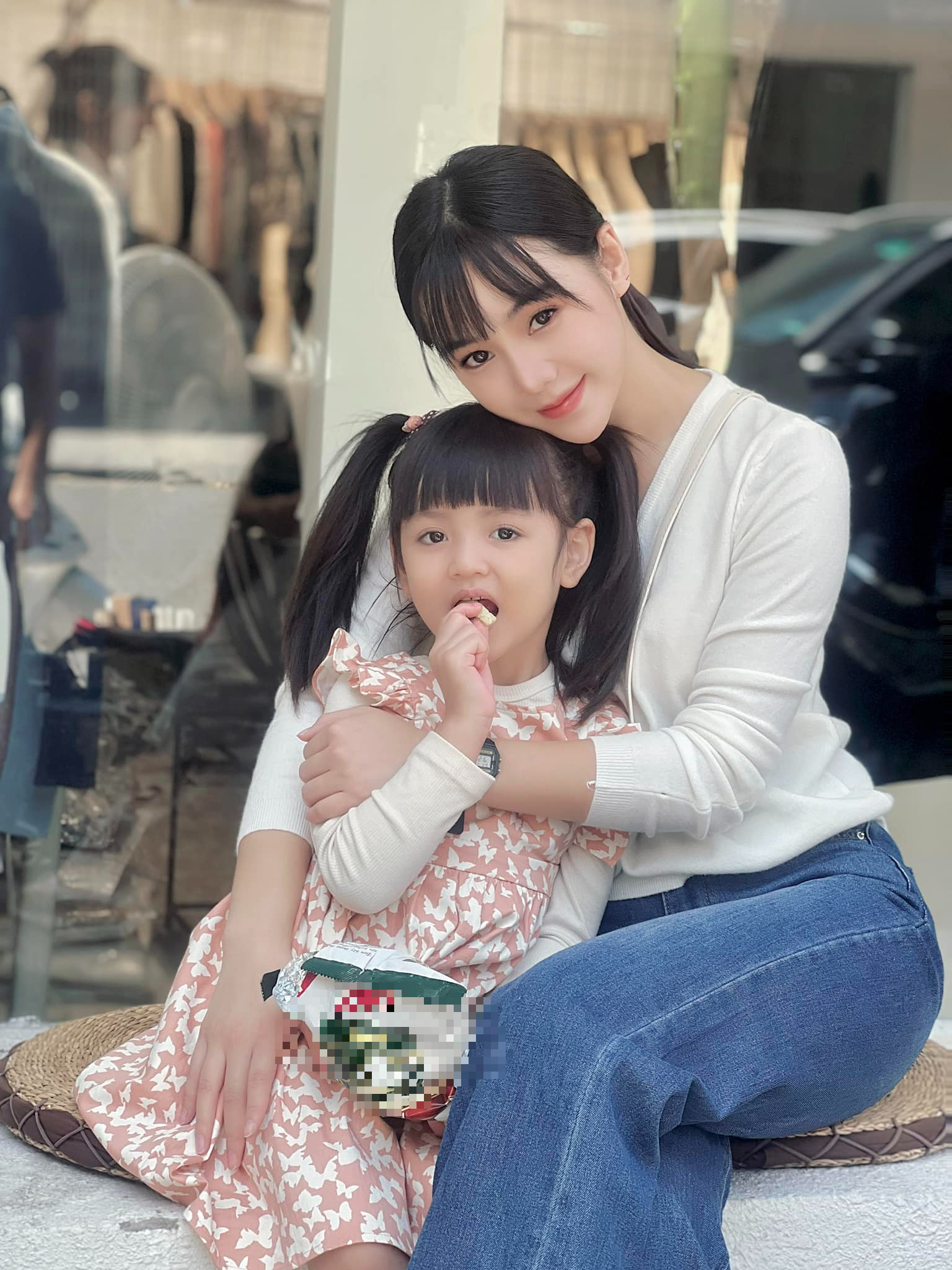 &quot;Chịu chơi&quot; như Quỳnh Kool: Vừa thoát vai Sơn Ca cá tính đã làm mẹ đơn thân trên màn ảnh - Ảnh 5.