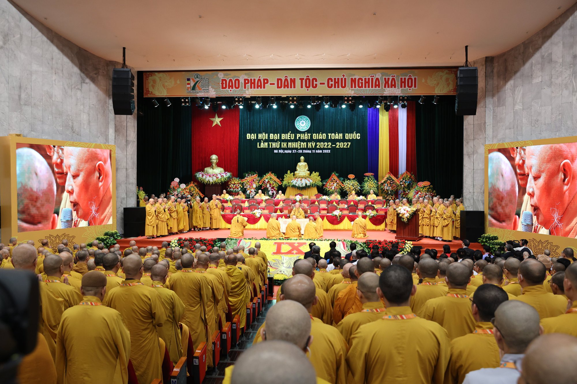 Trưởng lão Hòa thượng Thích Trí Quảng gửi gắm gì sau khi chính thức được suy tôn ngôi Pháp chủ GHPGVN? - Ảnh 4.