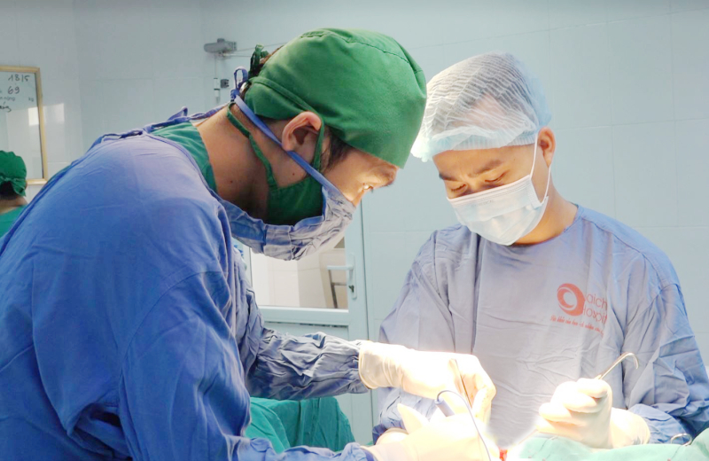Bỗng dưng ngón tay đau đớn, mất cảm giác, hóa ra căn bệnh thường gặp của giới văn phòng - Ảnh 3.