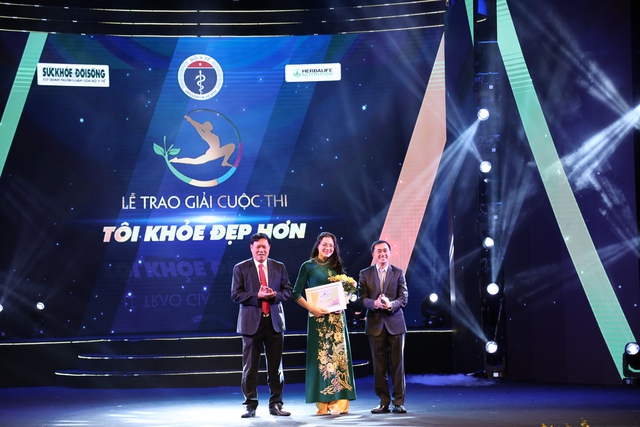 Tôi khỏe đẹp hơn: Chiến thắng vượt lên bệnh tật, mệt mỏi để sống khỏe, sống vui - Ảnh 1.