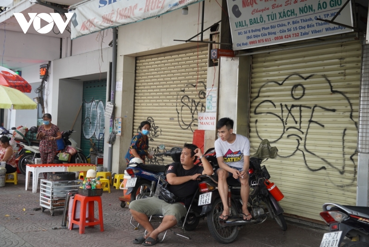 Ảm đạm thị trường cho thuê kinh doanh ở trung tâm TP.HCM - Ảnh 4. Ảm đạm thị trường cho thuê kinh doanh ở trung tâm TP.HCM - Ảnh 4.