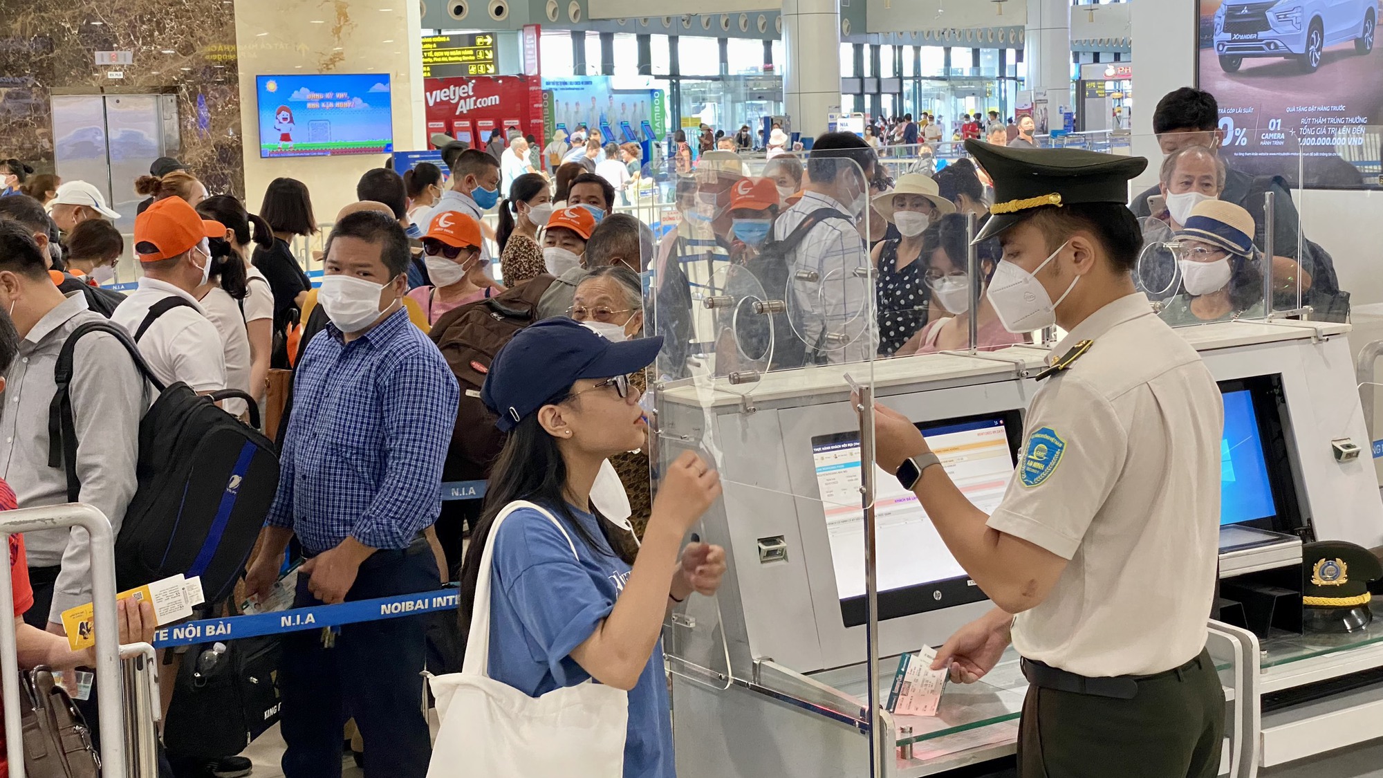 Chuyện tử tế ở Cảng hàng không Nội Bài - Ảnh 2. Chuyện tử tế ở Cảng hàng không Nội Bài - Ảnh 2.
