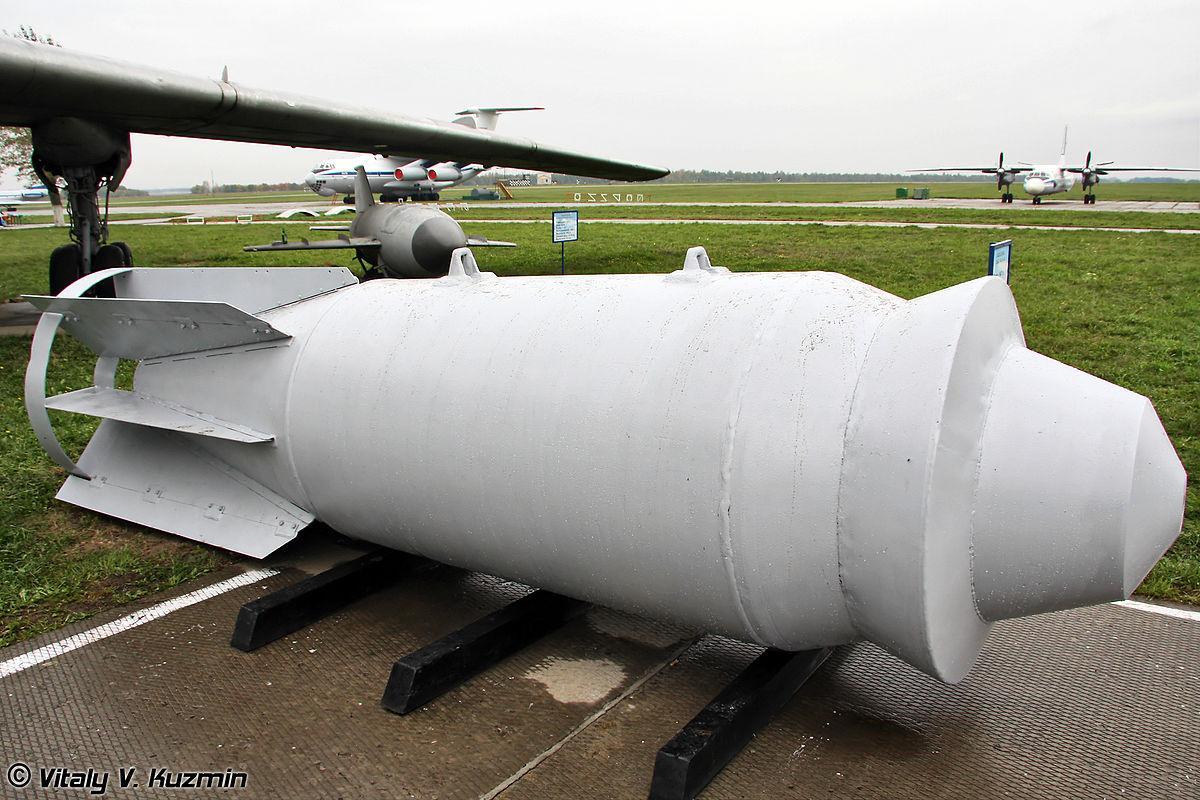 Oanh tạc cơ Su-34 sử dụng bom FAB-500SHN tấn công dữ dội Quân đội Ukraine - Ảnh 12.