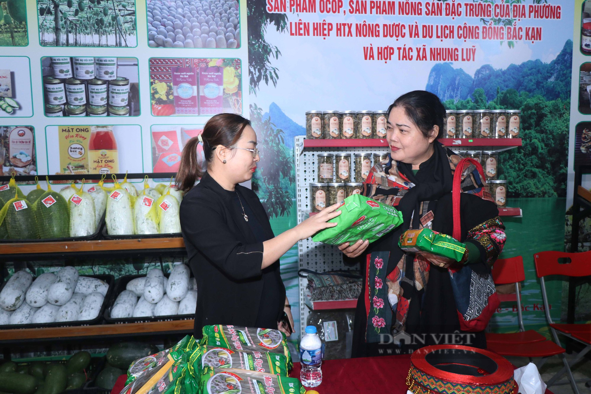 &quot;Sắc thu Hồ Ba Bể&quot;  - Bước khởi đầu mới cho phát triển dịch vụ du lịch - Ảnh 6.
