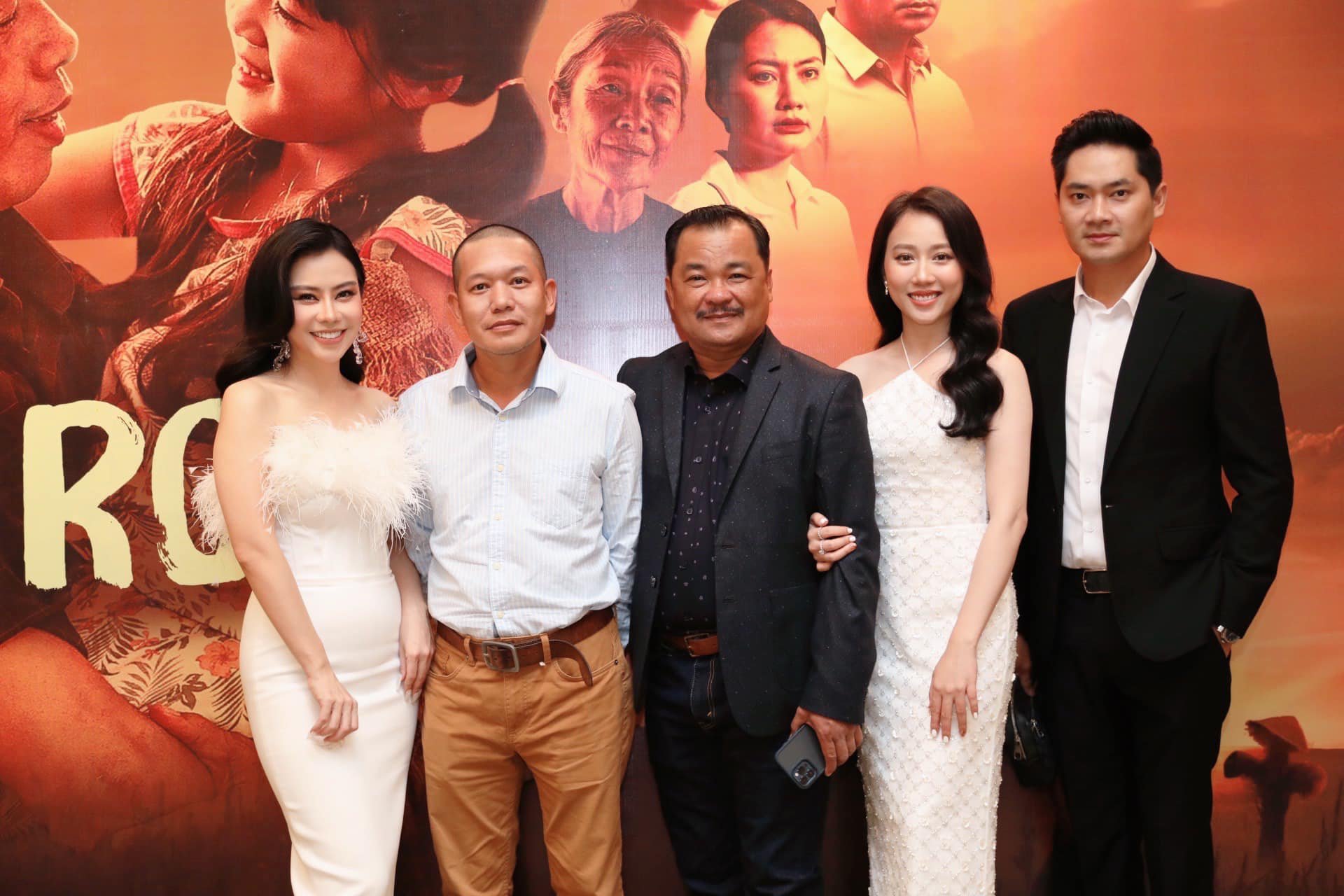 Minh Luân: &quot;Tôi cắt toàn bộ liên lạc với cuộc sống bên ngoài khi đóng &quot;Mẹ rơm&quot; - Ảnh 2.