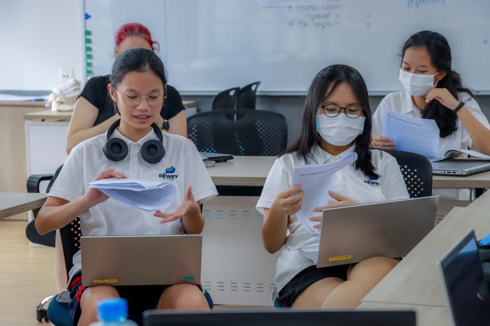 Tuyển sinh lớp 6 trường hot năm học 2023- 2024: Vừa khởi động đã… nóng - Ảnh 2.