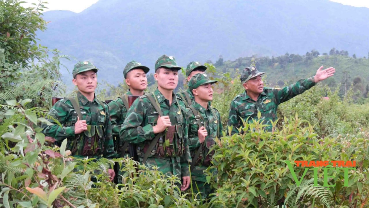 Giữ vững bình yên nơi rẻo cao biên giới - Ảnh 2. Giữ vững bình yên nơi rẻo cao biên giới - Ảnh 2.