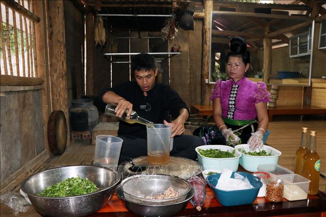 Gỏi tôm sông Đà - Ảnh 6.