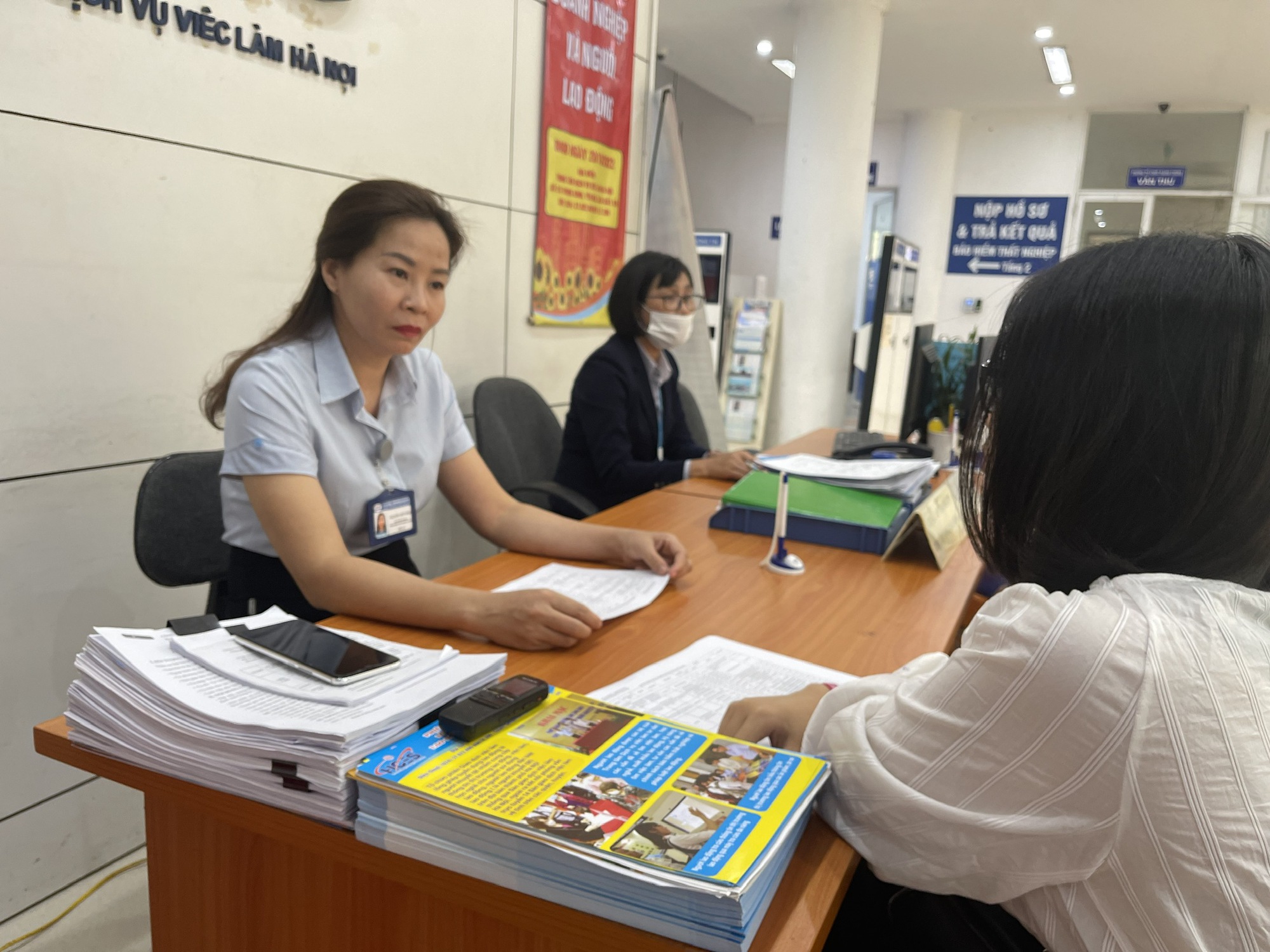 tư vấn giới thiệu việc làm 