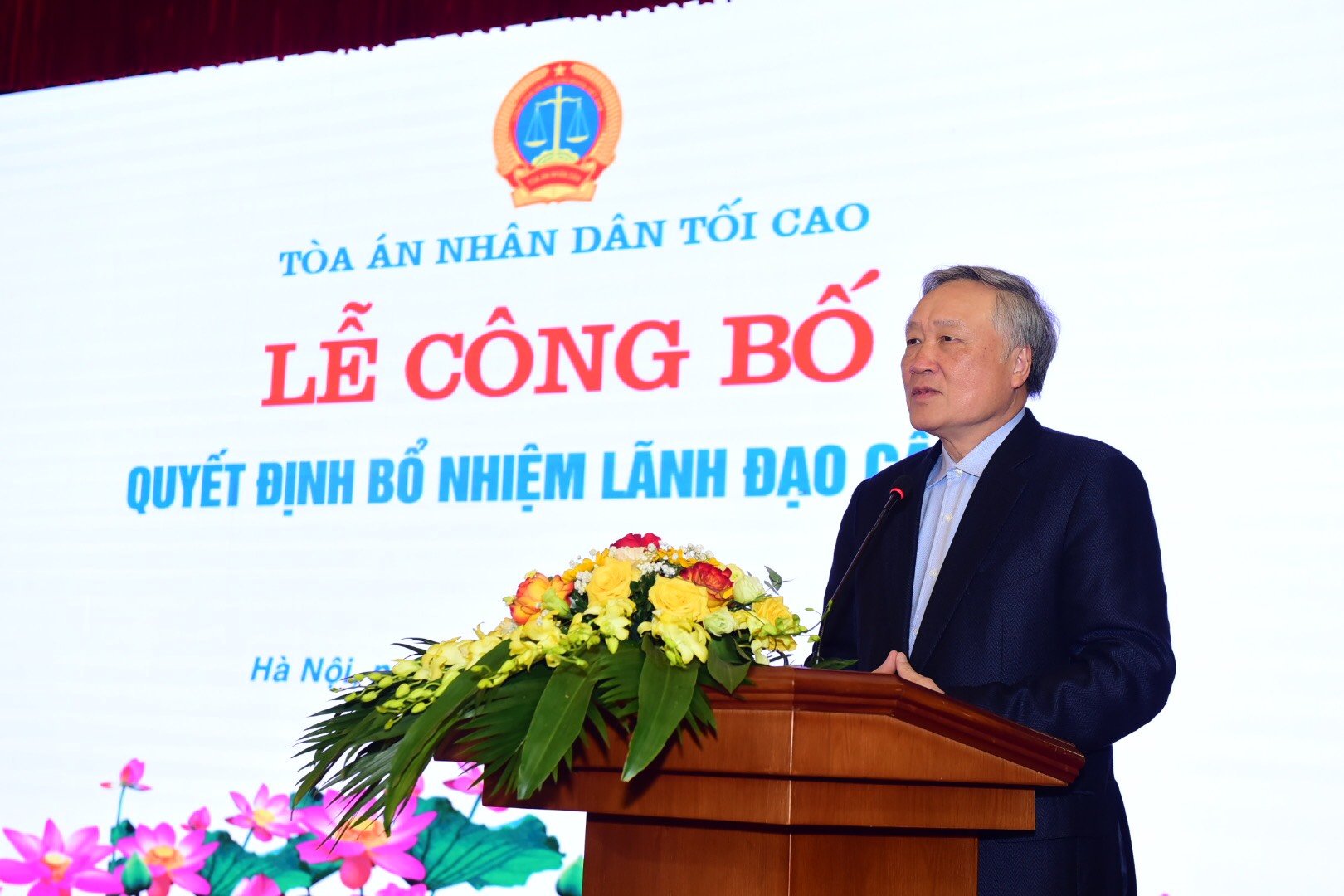 Bổ nhiệm Tổng biên tập báo Công Lý và 2 lãnh đạo cấp vụ của tòa án tối cao - Ảnh 2.