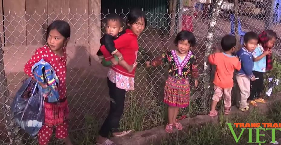 Lên cổng trời Tà Tổng nghe chuyện người Mông bỏ thuốc phiện - Ảnh 6. Lên cổng trời Tà Tổng nghe chuyện người Mông bỏ thuốc phiện - Ảnh 6.