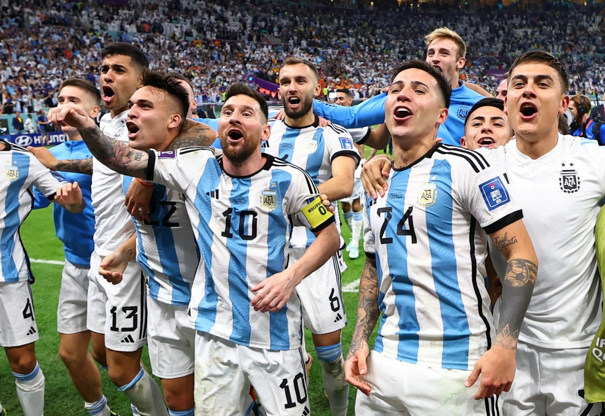 Messi vẫn là con người, nhưng thuộc diện “Người đặc biệt” - Ảnh 5.