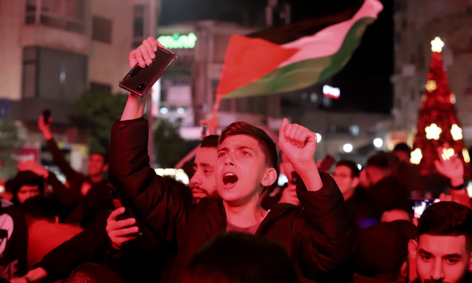 Lý do người Palestine đổ ra đường ăn mừng Morocco thắng Bồ Đào Nha - Ảnh 1.