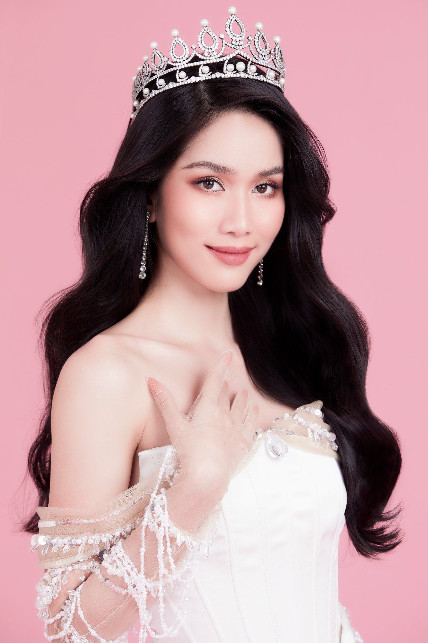 Á hậu Phương Anh: "Không phải thí sinh "nặng ký" nhưng tôi muốn trở thành Hoa hậu Quốc tế 2022” - Ảnh 1.