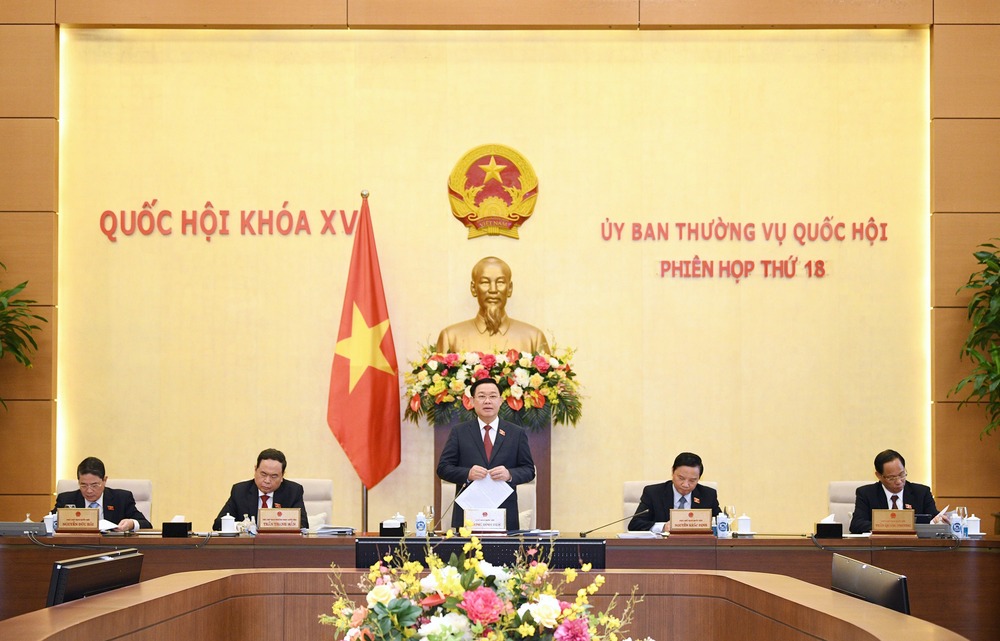 Chủ tịch Quốc hội: Xem xét, quyết định việc bổ sung kinh phí mua bù gạo dự trữ quốc gia - Ảnh 1.