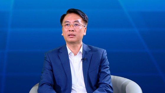 Ngăn chặn sử dụng cồn công nghiệp pha chế rượu trong dịp Tết - Ảnh 3. Ngăn chặn sử dụng cồn công nghiệp pha chế rượu trong dịp Tết - Ảnh 3.