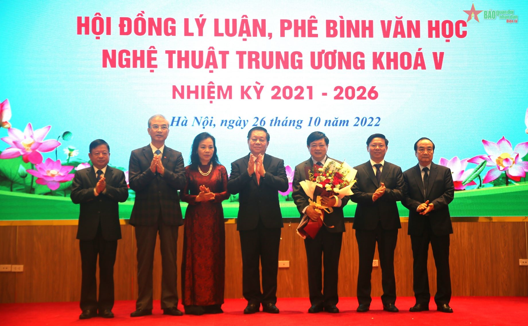 Hội thảo khoa học toàn quốc năm 2022: Nhìn lại 15 năm thực hiện Nghị quyết về phát triển văn học, nghệ thuật - Ảnh 5.