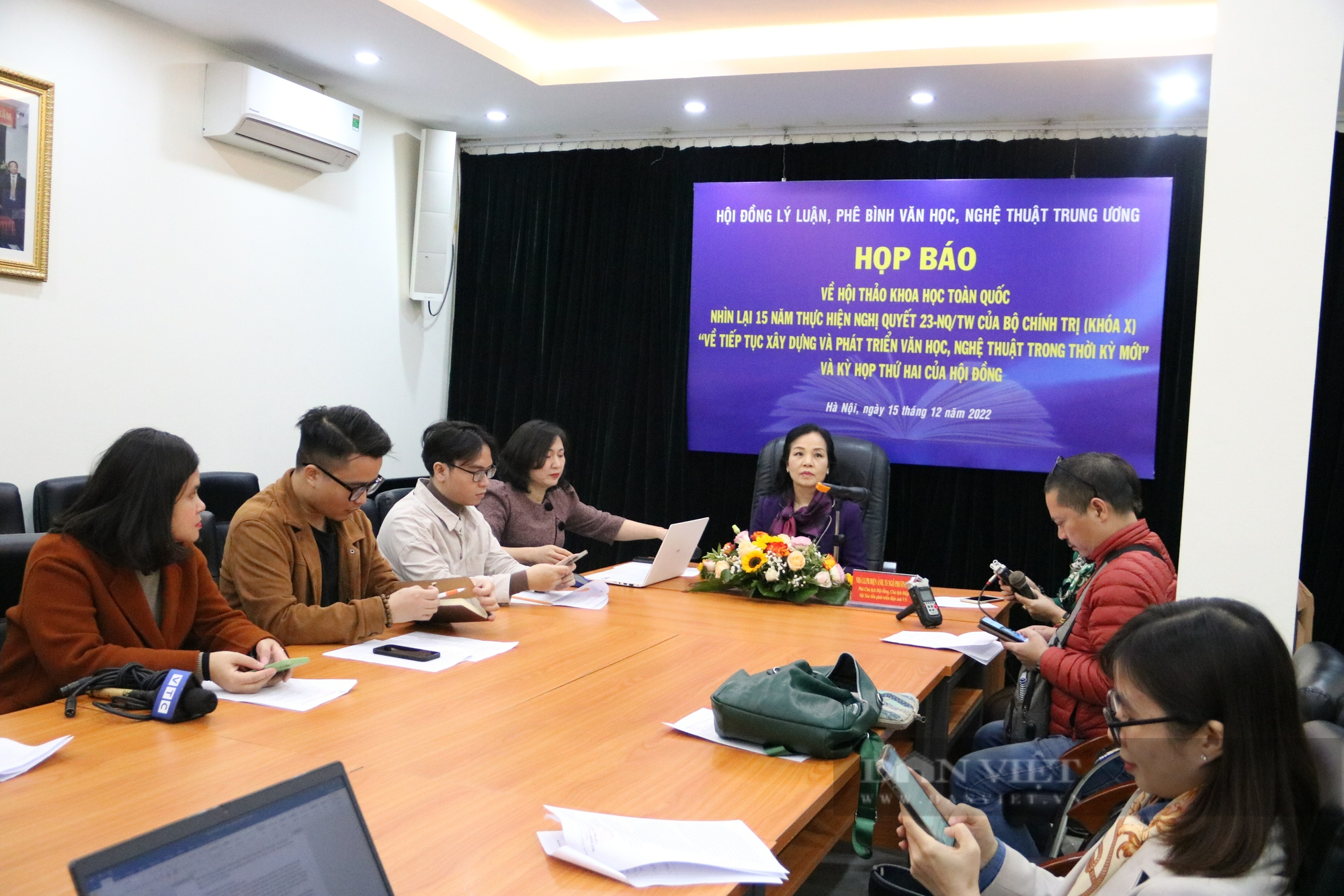 Hội thảo khoa học toàn quốc năm 2022: Nhìn lại 15 năm thực hiện Nghị quyết về phát triển văn học, nghệ thuật - Ảnh 1.