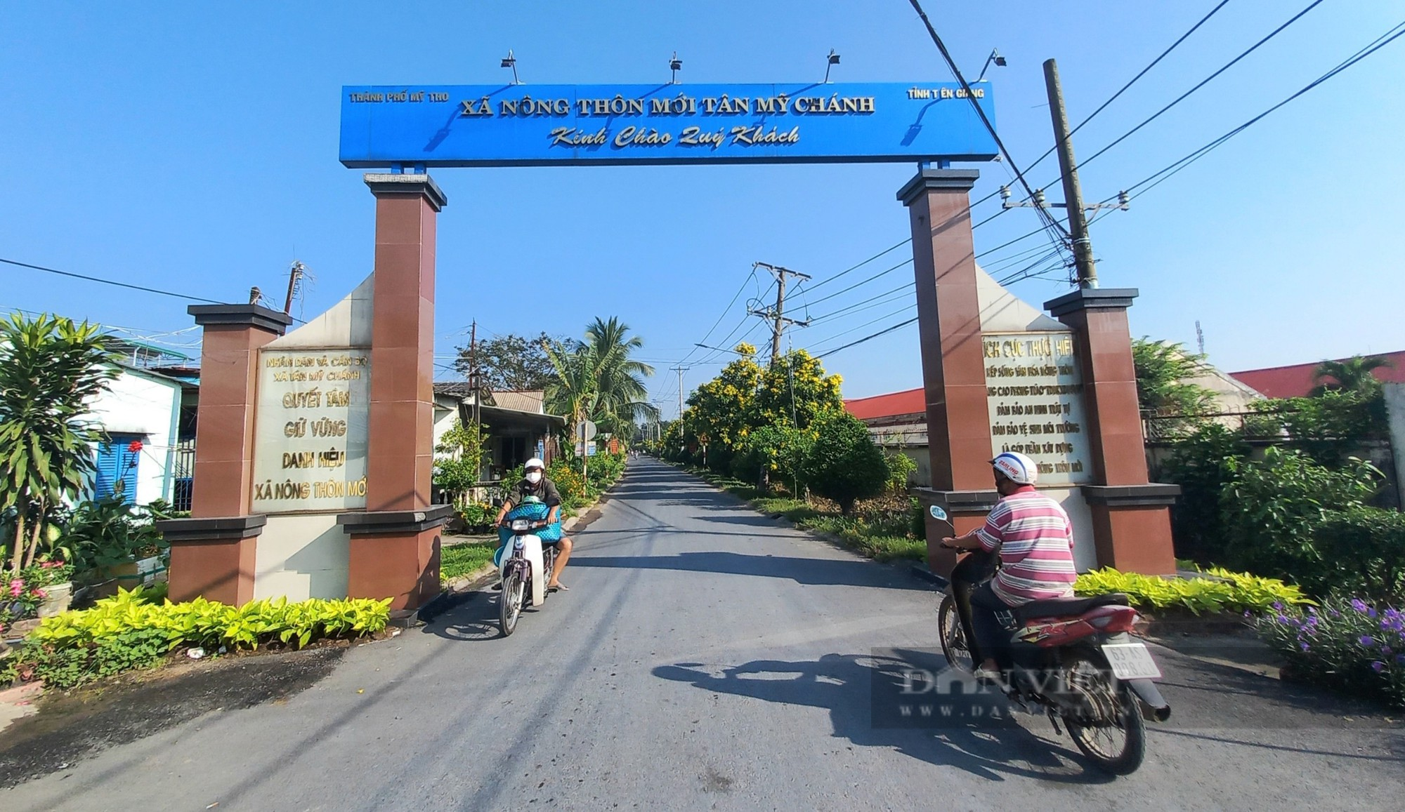 &quot;Thủ phủ trái cây&quot; miền Tây trình làng xã nông thôn mới kiểu mẫu đẹp như tranh - Ảnh 1.