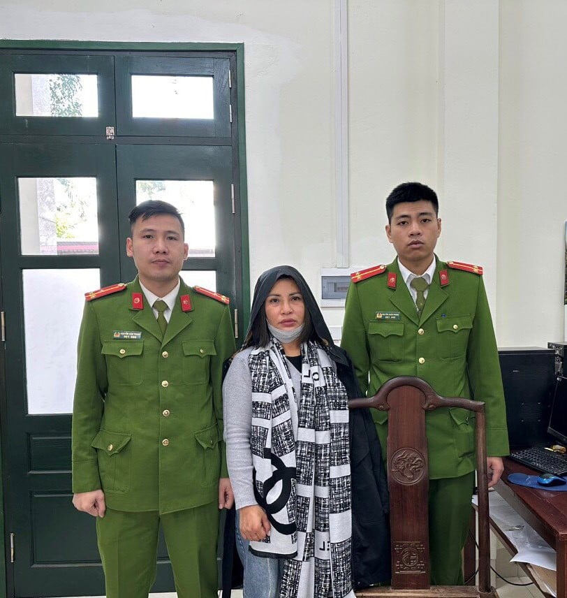 Phẫu thuật mặt để trốn nã nhưng người phụ nữ ở Hải Dương vẫn không &quot;toại nguyện&quot; - Ảnh 1.