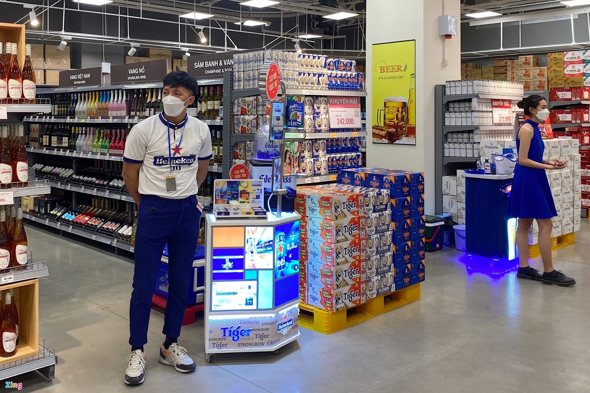 Hãng bia rục rịch chạy hàng Tết - Ảnh 2.