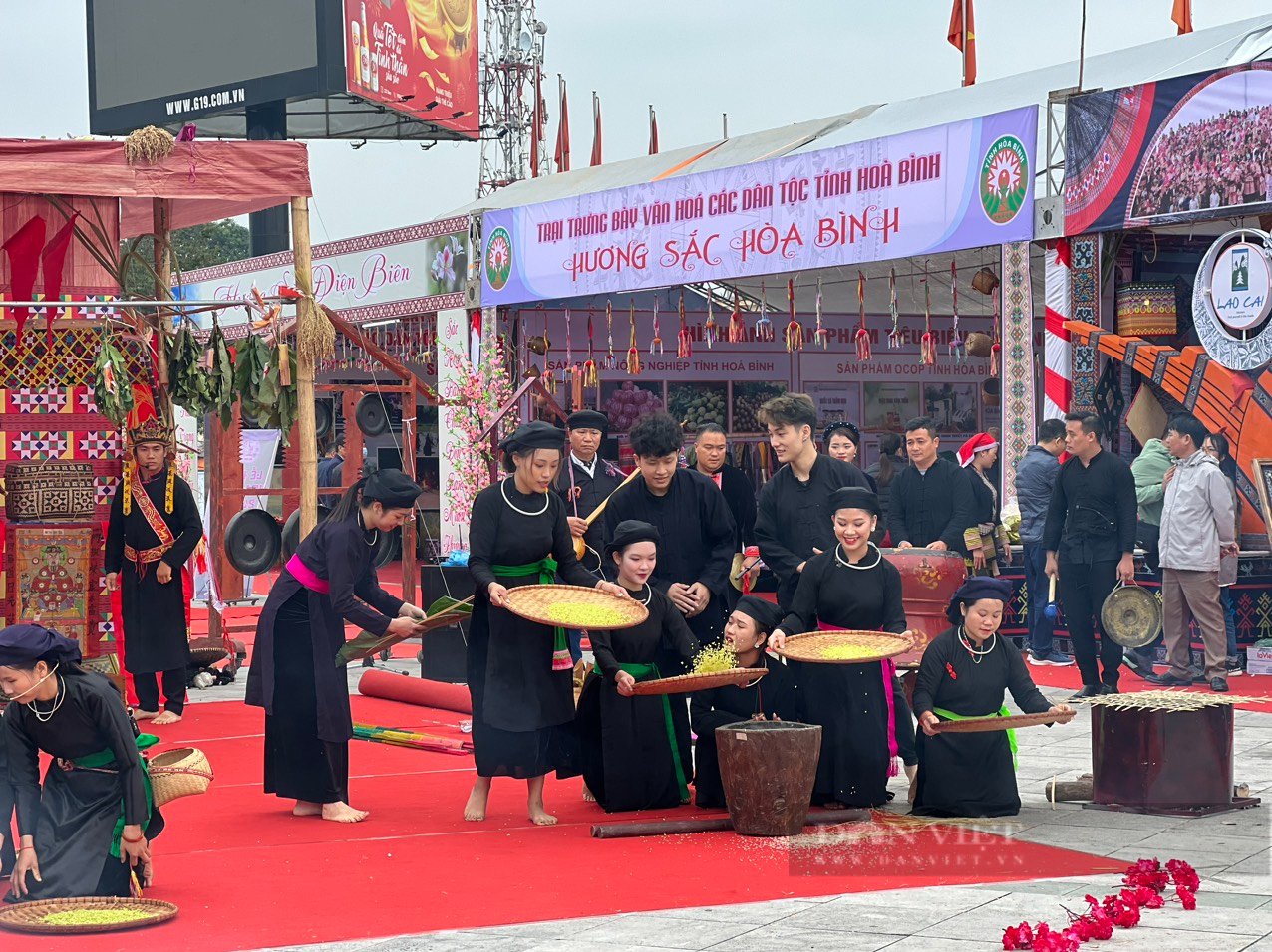 Lung linh sắc màu văn hóa vùng Tây Bắc - Ảnh 8.