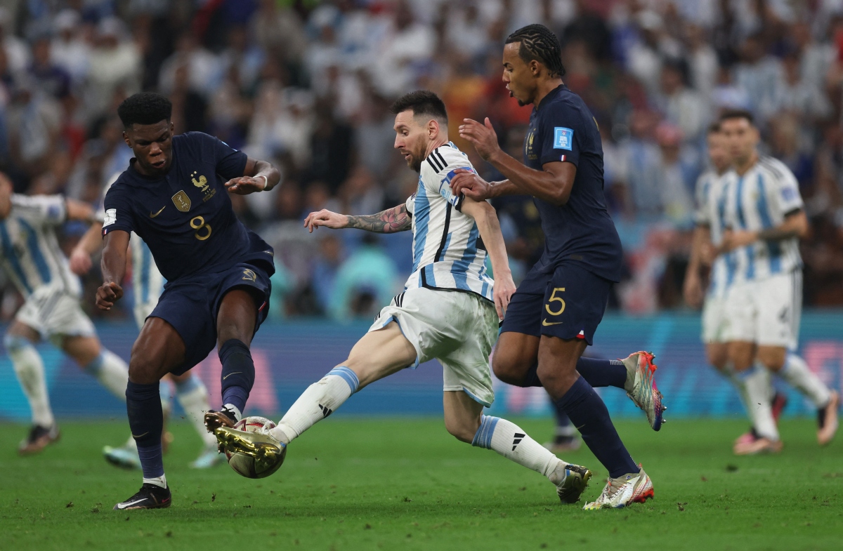 Vô địch World Cup 2022, Messi là cầu thủ vĩ đại nhất lịch sử? - Ảnh 3.