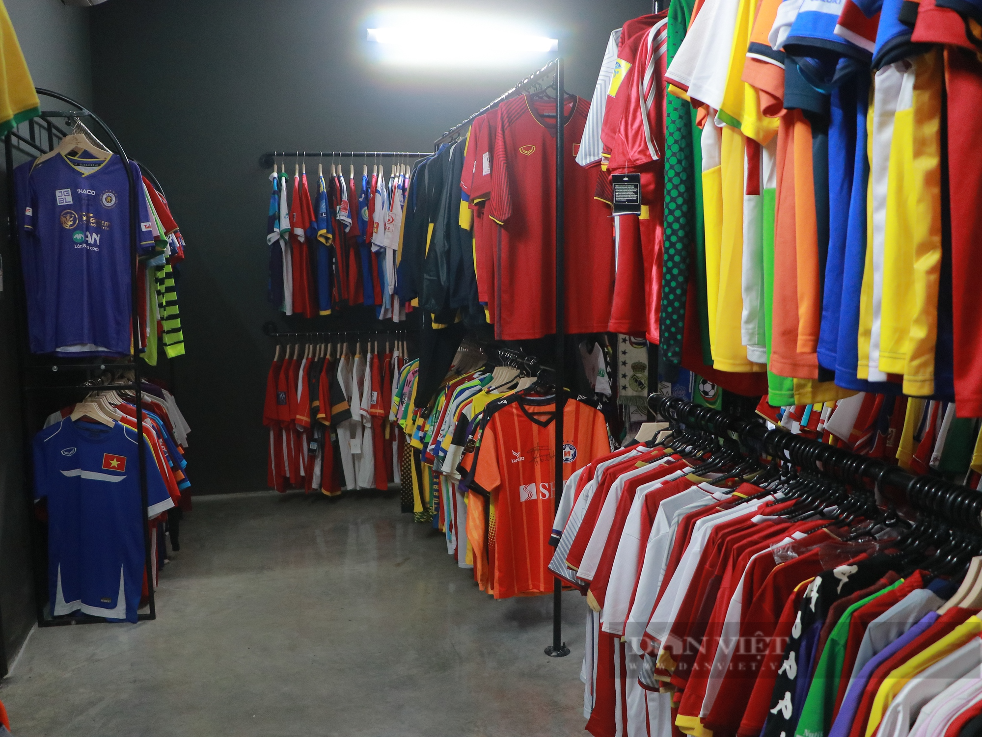 Thư viện bóng đá đầu tiên tại Việt Nam, trưng bày hơn 15.000 hiện vật về môn thể thao vua - Ảnh 8.