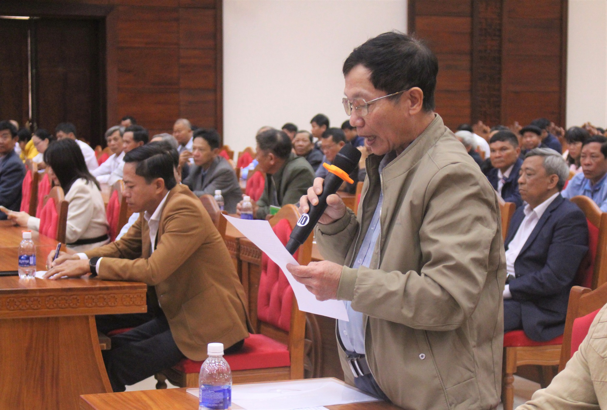 Hỗ trợ nông dân chuyển từ sản xuất nông nghiệp sang kinh tế nông nghiệp, phát triển nông nghiệp bền vững - Ảnh 3.