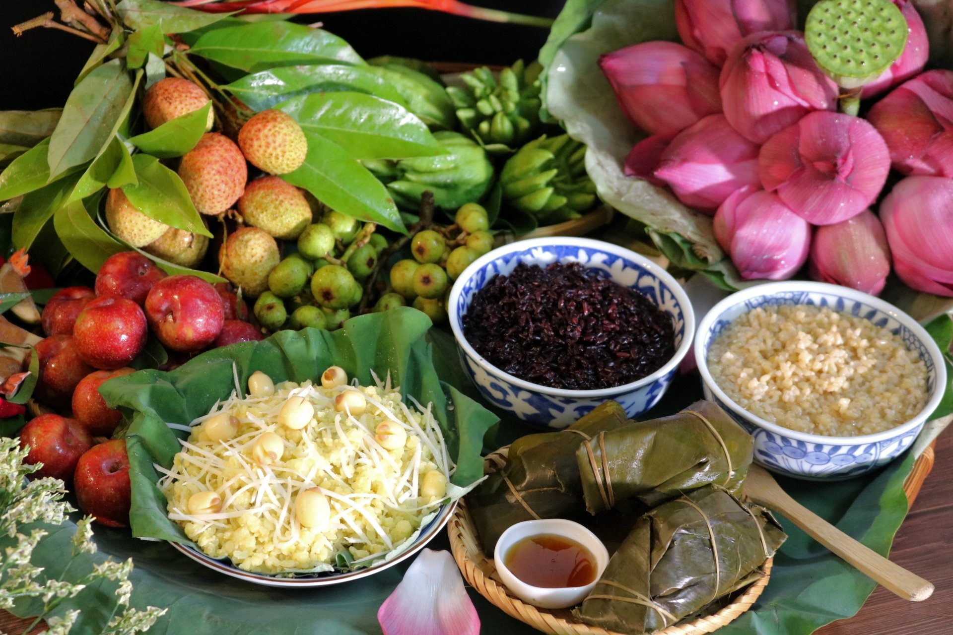 Cách làm cơm rượu nếp cho mâm cỗ cúng tết Đoan Ngọ - Ảnh 1.