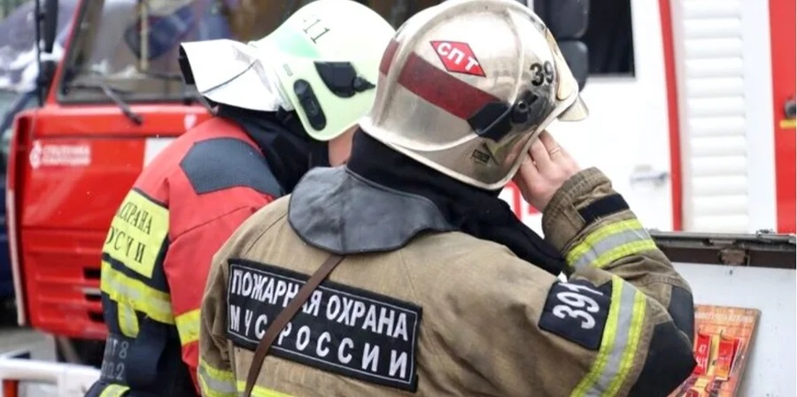 Ukraine đẩy lùi nhiều cuộc tấn công dữ dội của Nga; Moscow hứng 2 vụ cháy căn cứ quân sự trong 1 ngày - Ảnh 1.