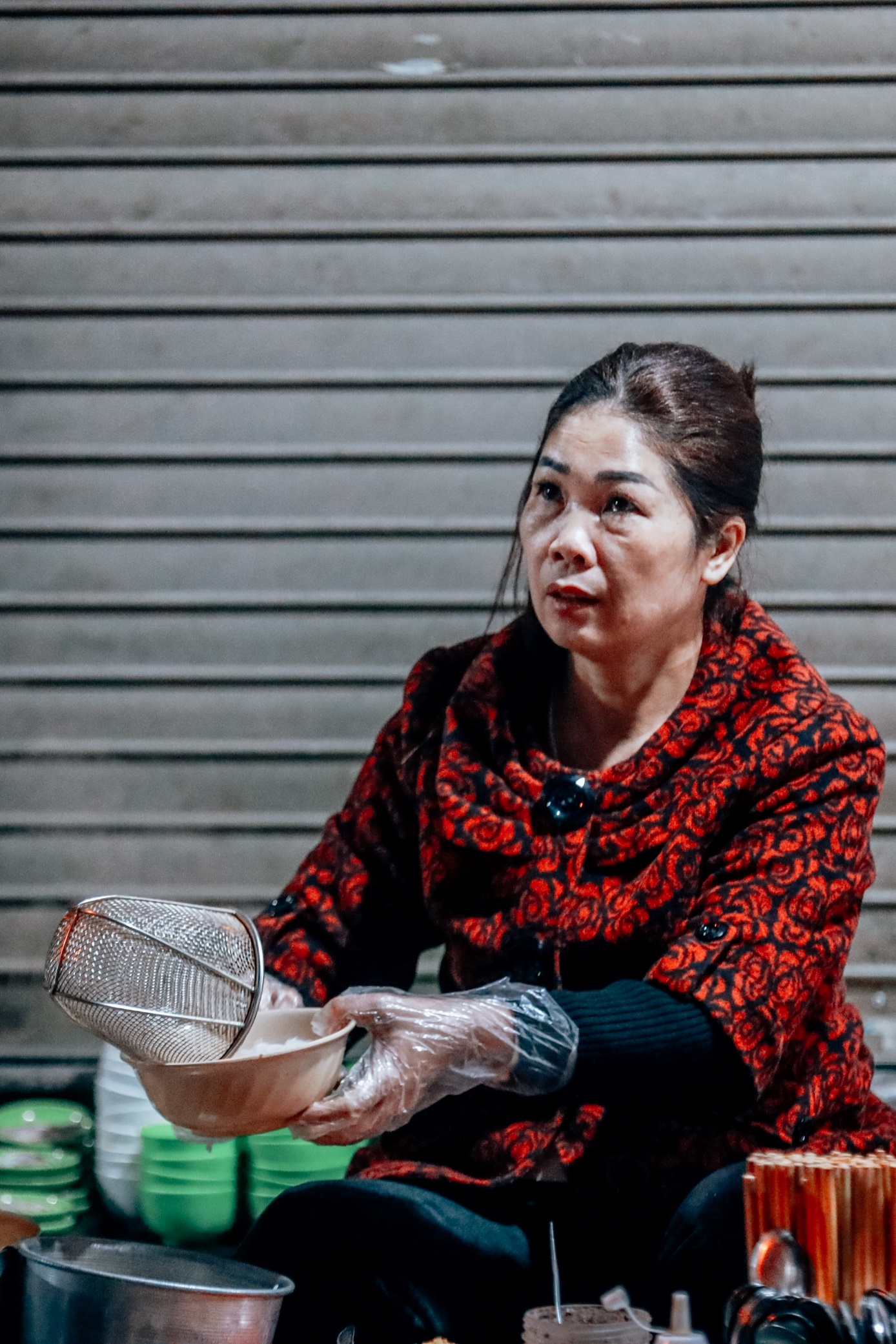Gánh bún truyền đời bán 1.000 bát cao điểm mùa đông  - Ảnh 5.
