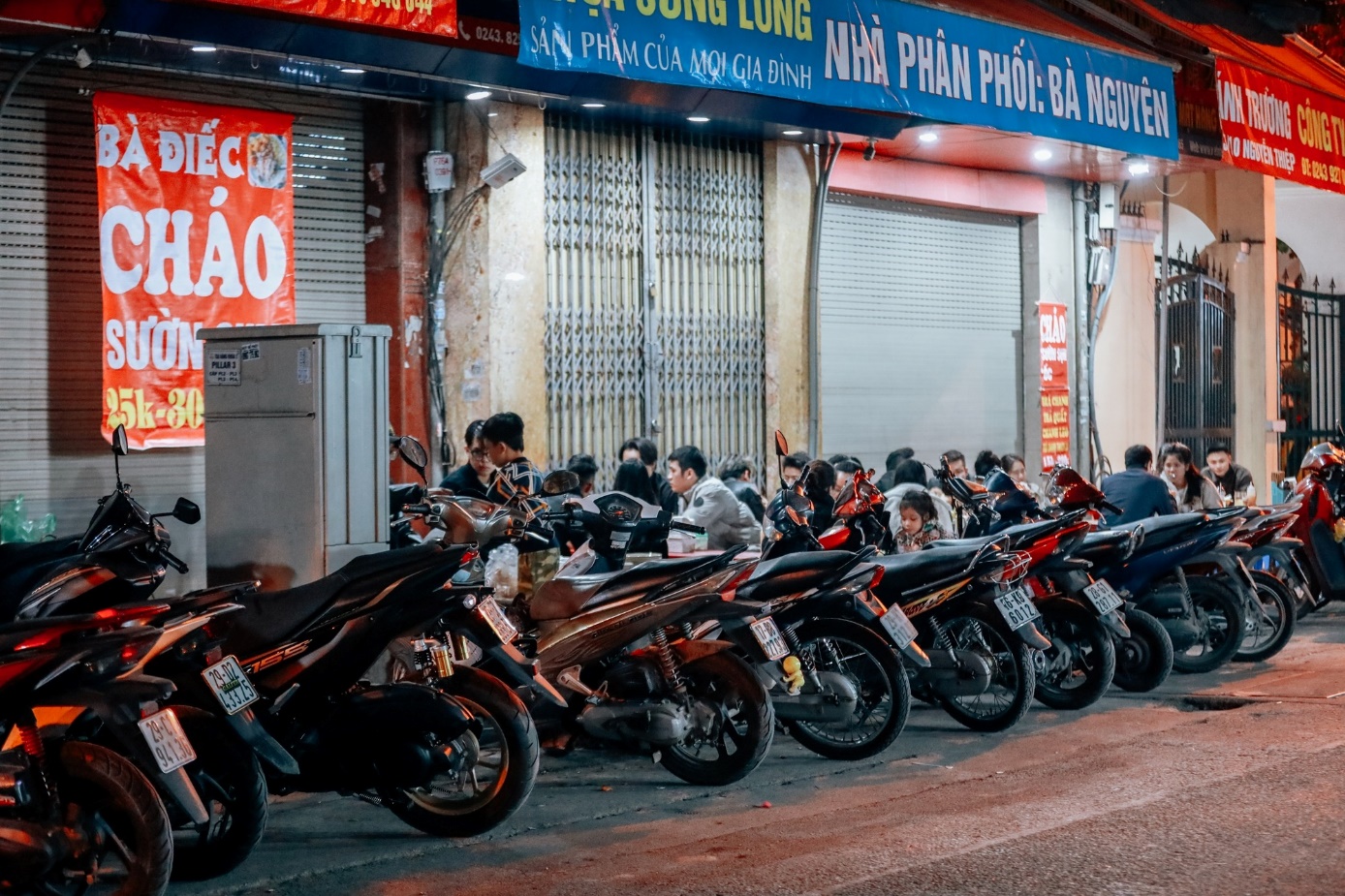 Gánh bún truyền đời bán 1.000 bát cao điểm mùa đông  - Ảnh 18.