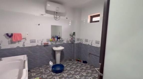 Mạc Văn Khoa xây tặng bố mẹ căn nhà sàn khiến dân tình ngưỡng mộ - Ảnh 10.