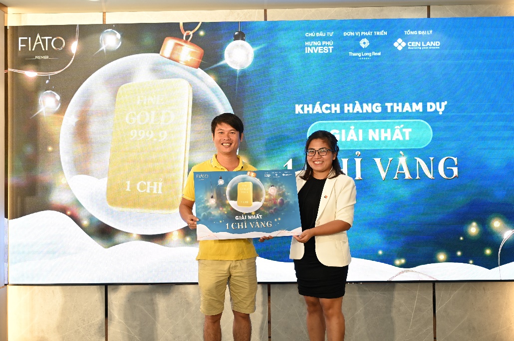 Nhiều ưu đãi tại sự kiện giáng sinh của FIATO Premier - Ảnh 1.