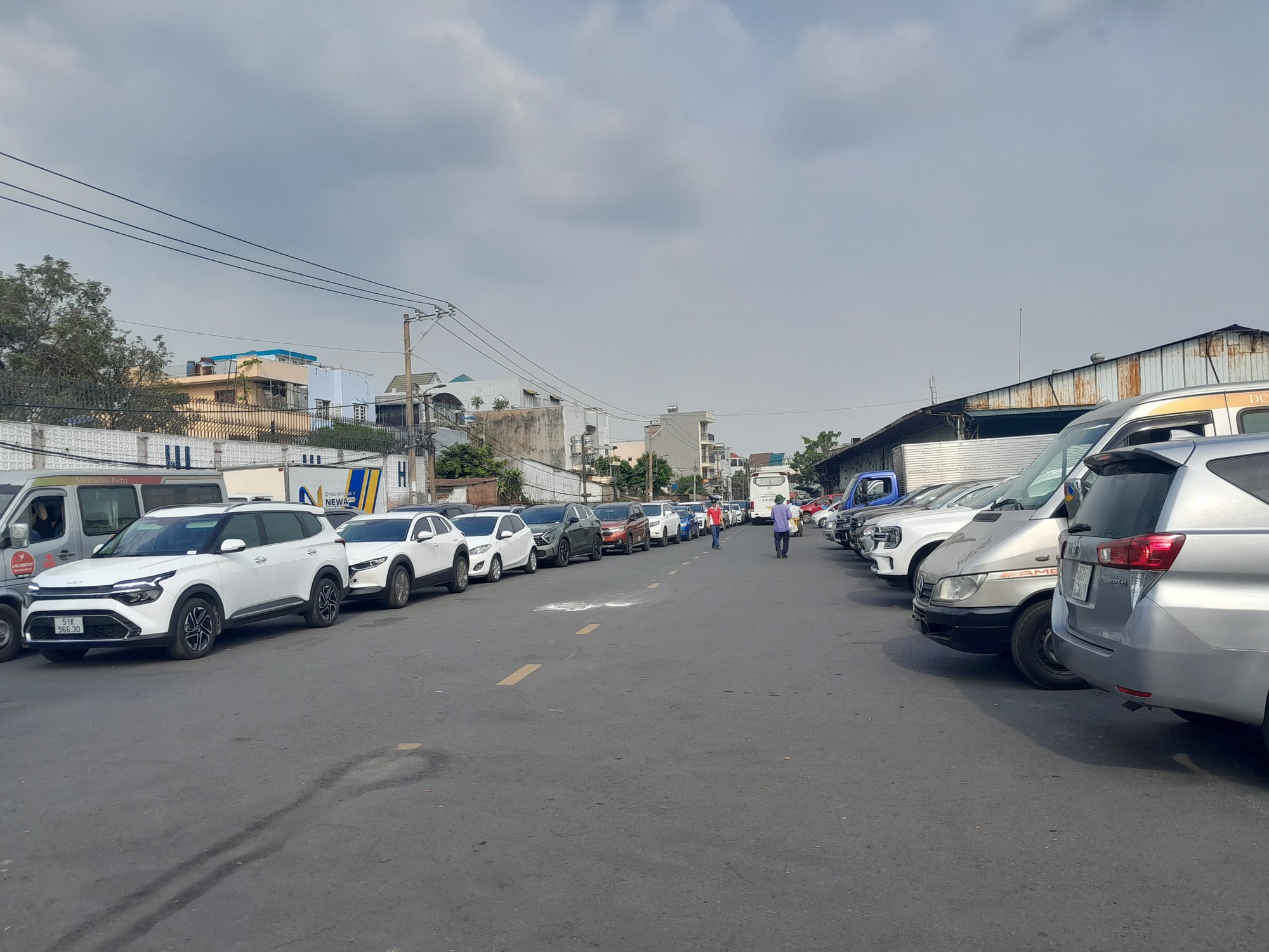 TP.HCM: Các trung tâm đăng kiểm chỉ nghỉ một ngày dịp Tết dương lịch 2023 - Ảnh 1.
