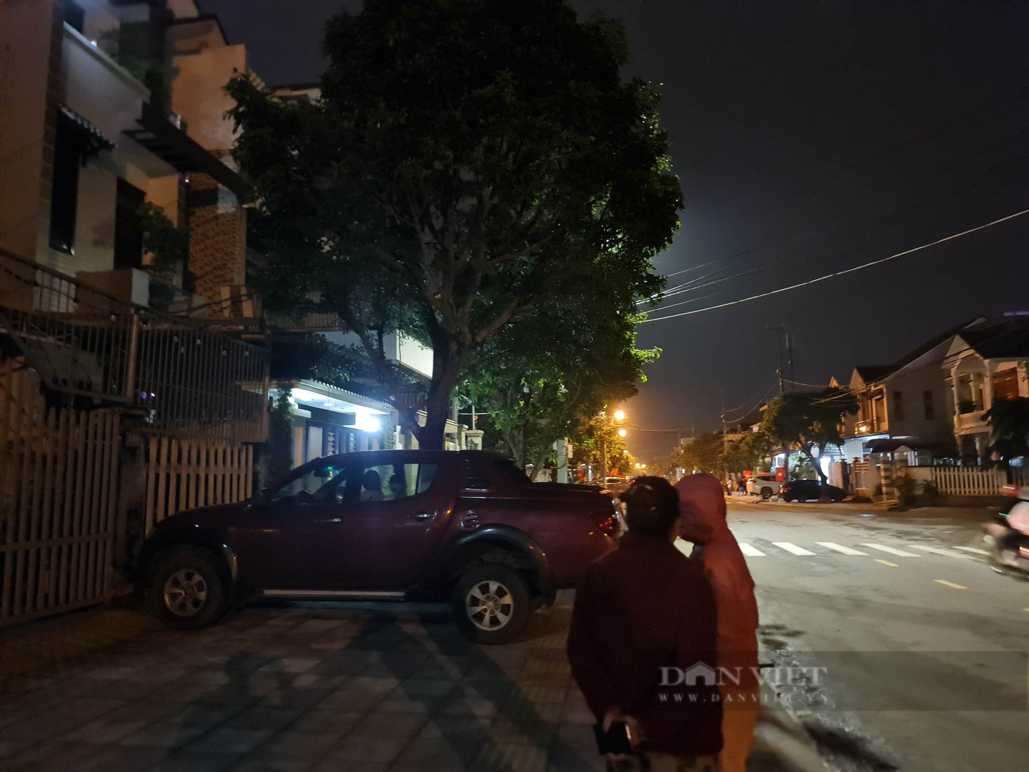 Người dân bất ngờ khi Phó Chủ tịch UBND tỉnh Quảng Nam Trần Văn Tân bị khởi tố bắt tạm giam - Ảnh 1.